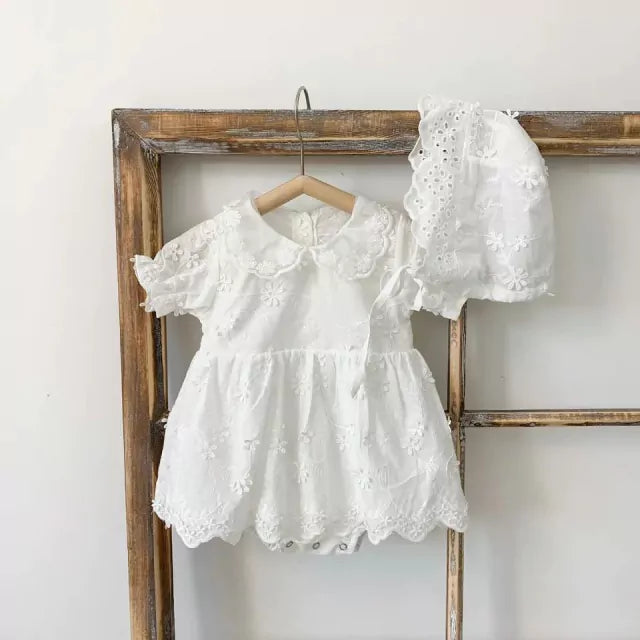 Vestido y Gorro Divine Bordado