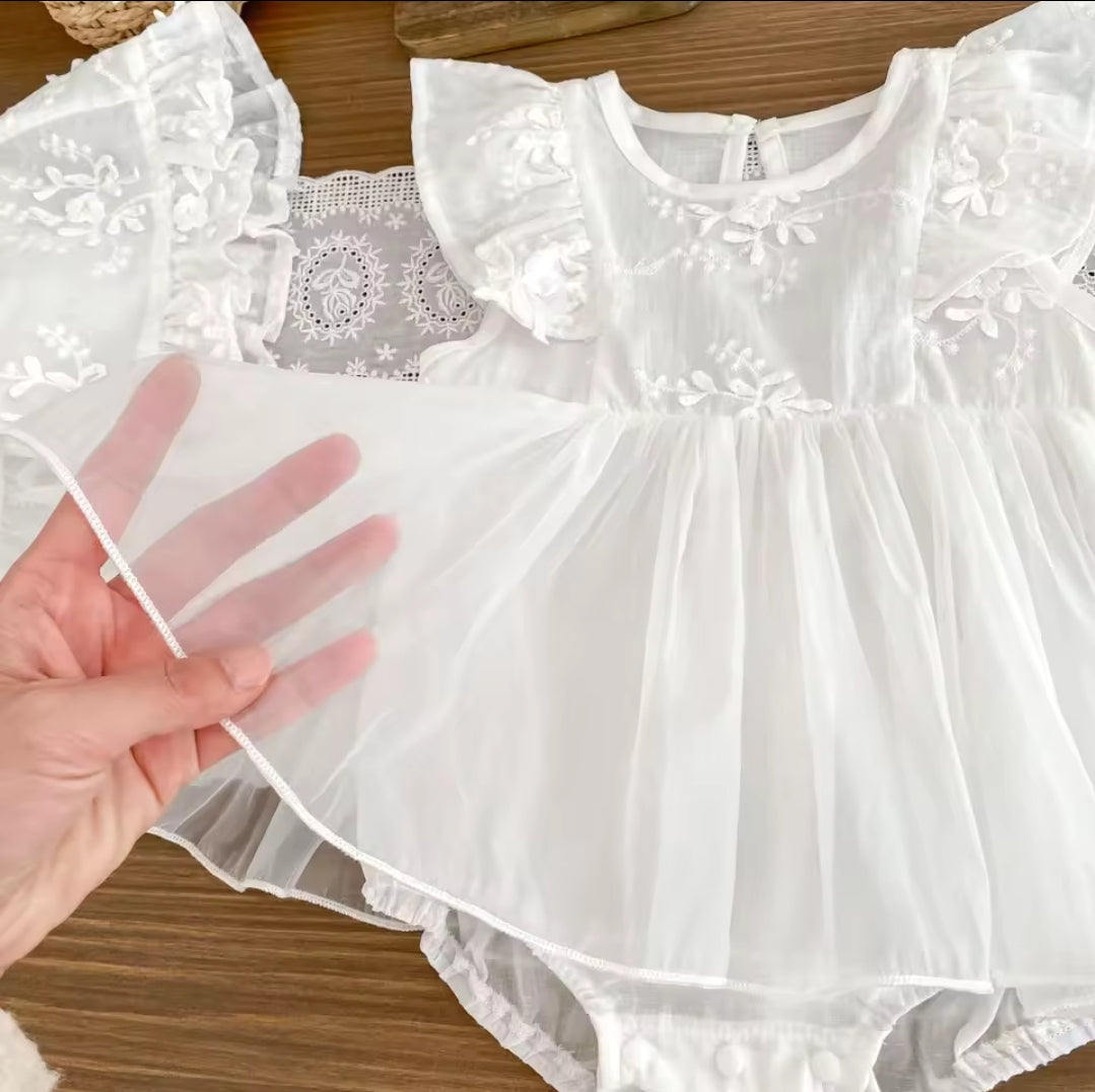 Body White con Capelina