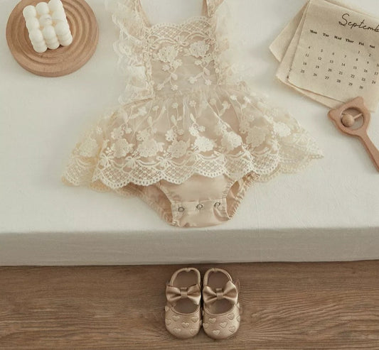 Body Romantico Encajes Beige